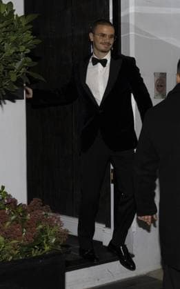 David Beckham knighthood 05 11 2025 Sir David Beckham celebrates his Knighthood with wife Victoria, family and friends at his pal Gordon Ramsay’s restaurant in Chelsea.  Copyright: xDarrenxFletcherx NINTCHDBPICT001036191681