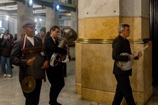 JAZZMADRID 2025 Parade The Barba Dixie Band performs the JAZZMADRID 2025 parade, on November 5, 2025, in Madrid Spain The jazz quintet Barba Dixie Band offers a musical show as part of the JAZZMADRID25 International Jazz Festival Madrid 05 NOVEMBER 2025 PASACALLES MUSIC MUSICAL SHOW JAZZ ART JAZZ Madrid Madrid Madrid Spain  Copyright: xRicardoxRubiox 7079289