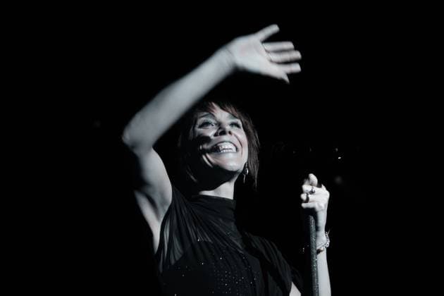 ZAZ performs at La Riviera The French singer ZAZ during her concert at La Riviera, on November 5, 2025, in Madrid Spain ZAZ presents both her greatest hits and new songs from her upcoming album Sains et saufs , in her characteristic style that fuses chanson française, jazz and pop 05 NOVEMBER 2025 MUSIC SINGER ZAZ SANOS Y SALVOS ALBUM CONCERTO Madrid Madrid Madrid Spain  Copyright: xRicardoxRubiox 7079452