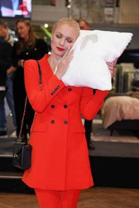 Franziska Knuppe at the presentation of the Marcel Remus bedding collection Bedtime Stories at the premium furniture and furnishing store XXXLutz in Nuremberg on 05 11 2025