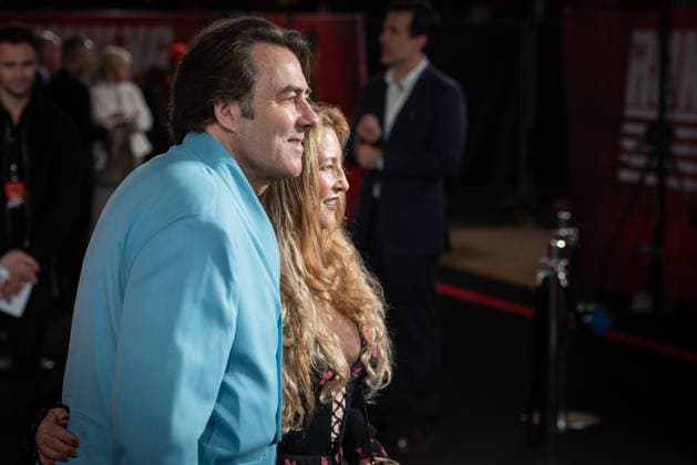 The Running Man UK Premiere in London - 05 Nov 2025 Jonathan Ross and Jane Goodman attend The Running Man UK Premiere at Odeon Luxe Leicester Square. London United Kingdom Copyright: xLoredanaxSangiulianox xSOPAxImagesx LSangiuliano-0429