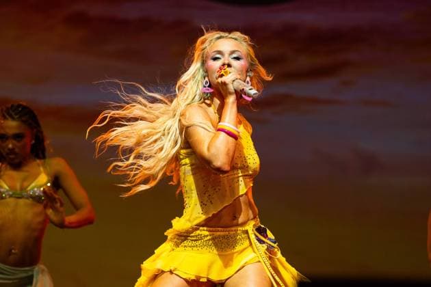 Zara Larsson Live in London Swedish singer Zara Larsson performs live on stage during a concert at the Wembley Arena, Credit:Lounis Tiar Avalon United Kingdom, London, Wembley  Copyright: xLounisxTiarx xAvalonx 1050601297