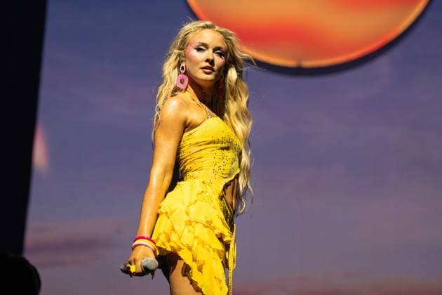Zara Larsson Live in London Swedish singer Zara Larsson performs live on stage during a concert at the Wembley Arena, Credit:Lounis Tiar Avalon United Kingdom, London, Wembley  Copyright: xLounisxTiarx xAvalonx 1050601484