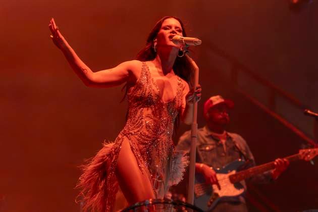 Maren Morris performs at Manchester Albert Hall Maren Morris performs at Albert Hall, Manchester, England, 5th November 2025, Credit:Mike Gray Avalon  Copyright: xMikexGrayx xAvalonx 1050673710