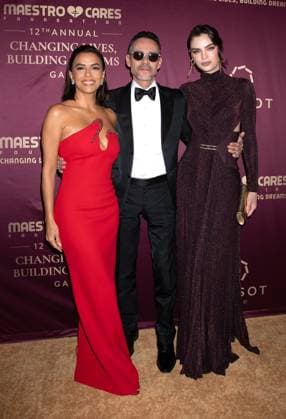 Red carpet for the 12th Annual Maestro Cares Foundation Gala Featuring: Eva Longoria, Marc Anthony, Nadia Ferreira Where: New York, New York, United States When: 05 Nov 2025 Credit: Janet Mayer INSTARimages.com EDITORIAL USE ONLY. NOT FOR USE BY NEWSPAPERS BASED IN THE UK. Copyright: xx instar55245183
