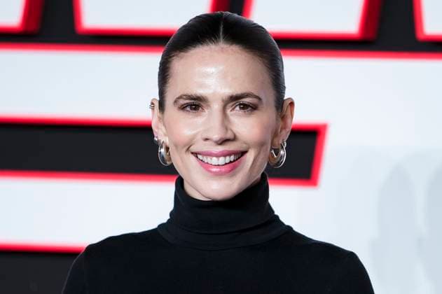 Hayley Atwell at the premiere of the movie The Running Man at Odeon Luxe Leicester Square London, 05 11 2025 Foto:xJ.xEdwardsx xFuturexImagex running_5261