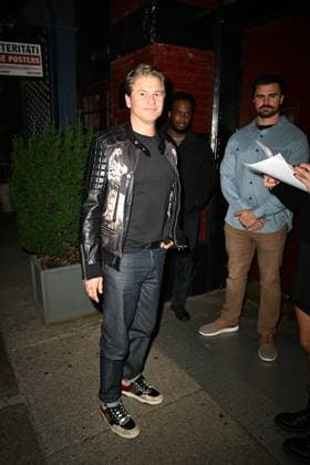 Celebrities arriving at the Soho Sessions to support actor Bruce Willis Featuring: David Burtka Where: New York City, New York, United States When: 05 Nov 2025 Credit: Elder Ordonez INSTARimages EDITORIAL USE ONLY. NOT FOR USE BY NEWSPAPERS BASED IN THE UK. Copyright: xx instar55245378