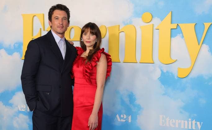 05 November 2025 - Los Angeles, California - Miles Teller, Elizabeth Olsen. Eternity Special Film Screening held at AMC Century City 15. Los Angeles USA - ZUMAa123 20251105_zaa_a123_040 Copyright: xADx