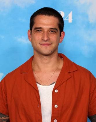 05 November 2025 - Los Angeles, California - Tyler Posey. Eternity Special Film Screening held at AMC Century City 15. Los Angeles USA - ZUMAa123 20251105_zaa_a123_065 Copyright: xADx