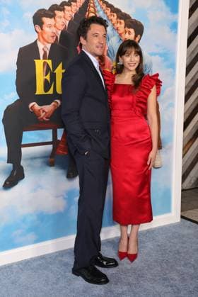 05 November 2025 - Los Angeles, California - Miles Teller, Elizabeth Olsen. Eternity Special Film Screening held at AMC Century City 15. Los Angeles USA - ZUMAa123 20251105_zaa_a123_090 Copyright: xADx