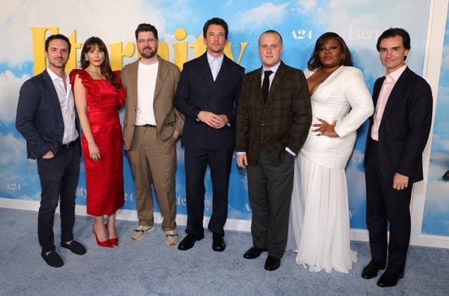 05 November 2025 - Los Angeles, California - Tim White, Elizabeth Olsen, David Freyne, Miles Teller, John Early, Da Vine Joy Randolph, Trevor White. Eternity Special Film Screening held at AMC Century City 15. Los Angeles USA - ZUMAa123 20251105_zaa_a123_134 Copyright: xADx