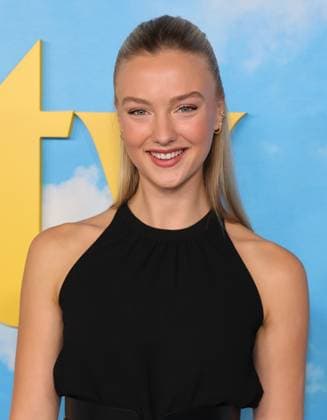 05 November 2025 - Los Angeles, California - Lilly Krug. Eternity Special Film Screening held at AMC Century City 15. Los Angeles USA - ZUMAa123 20251105_zaa_a123_168 Copyright: xADx