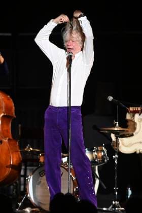 Helge Schneider live at a concert of his Ein Mann und seine Musik Tour in the Kuppelsaal Hanover, 05 11 2025 Foto:xR.xKeuntjex xFuturexImagex schneider_5109