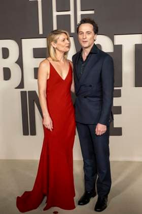 November 5, 2025, New York, United States: (L-R) Claire Danes and Matthew Rhys attend Netflix s The Beast In Me New York Premiere at The Plaza Hotel. New York United States - ZUMAs197 20251105_aaa_s197_623 Copyright: xRonxAdarx
