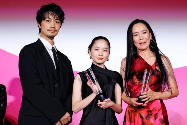 Takumi Saito, Momoko Fukuchi, Naomi Kawase, November 05, 2025 - Takumi Saito, Momoko Fukuchi, Naomi Kawase, speak after winning Award for Best Actress for the film Echoes of Motherhood during the 38th Tokyo International Film Festival. award ceremony, in Tokyo, Japan on November 05, 2025. aflo_309485271
