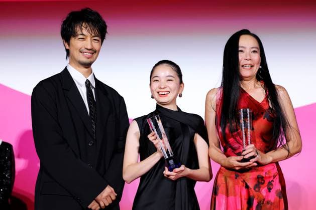 Takumi Saito, Momoko Fukuchi, Naomi Kawase, November 05, 2025 - Takumi Saito, Momoko Fukuchi, Naomi Kawase, speak after winning Award for Best Actress for the film Echoes of Motherhood during the 38th Tokyo International Film Festival. award ceremony, in Tokyo, Japan on November 05, 2025. aflo_309485275