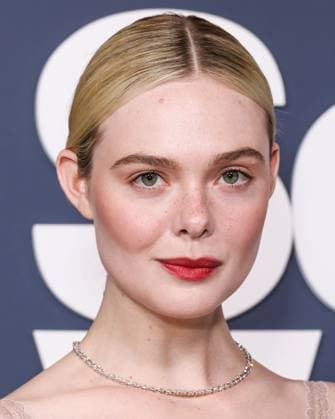 Los Angeles Premiere Of Neon s Sentimental Value American actress and singer Elle Fanning wearing a Fendi Couture dress and Cartier jewelry arrives at the Los Angeles Premiere Of Neon s Sentimental Value held at the DGA Theater Complex at The Directors Guild of America in Los Angeles, California, United States. DGA Theater Complex at The Directors Guild of America, Los Angeles, California, USA California United States  Copyright: xImagexPressxAgencyx originalFilename: collin-losangel251106_npfiO.jpg
