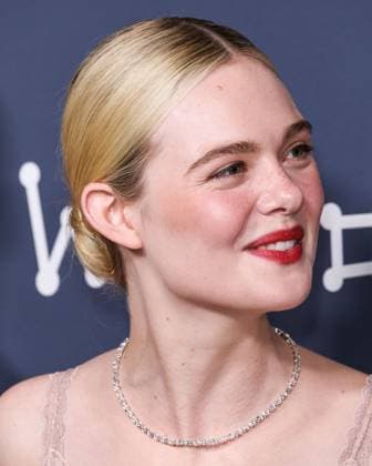 Los Angeles Premiere Of Neon s Sentimental Value American actress and singer Elle Fanning wearing a Fendi Couture dress and Cartier jewelry arrives at the Los Angeles Premiere Of Neon s Sentimental Value held at the DGA Theater Complex at The Directors Guild of America in Los Angeles, California, United States. DGA Theater Complex at The Directors Guild of America, Los Angeles, California, USA California United States  Copyright: xImagexPressxAgencyx originalFilename: collin-losangel251106_npAJN.jpg
