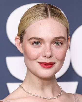 Los Angeles Premiere Of Neon s Sentimental Value American actress and singer Elle Fanning wearing a Fendi Couture dress and Cartier jewelry arrives at the Los Angeles Premiere Of Neon s Sentimental Value held at the DGA Theater Complex at The Directors Guild of America in Los Angeles, California, United States. DGA Theater Complex at The Directors Guild of America, Los Angeles, California, USA California United States  Copyright: xImagexPressxAgencyx originalFilename: collin-losangel251106_npBRW.jpg