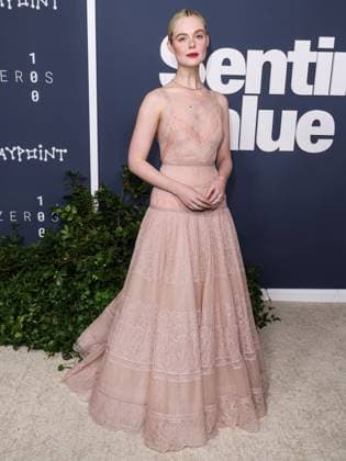 Los Angeles Premiere Of Neon s Sentimental Value American actress and singer Elle Fanning wearing a Fendi Couture dress and Cartier jewelry arrives at the Los Angeles Premiere Of Neon s Sentimental Value held at the DGA Theater Complex at The Directors Guild of America in Los Angeles, California, United States. DGA Theater Complex at The Directors Guild of America, Los Angeles, California, USA California United States  Copyright: xImagexPressxAgencyx originalFilename: collin-losangel251106_npHos.jpg