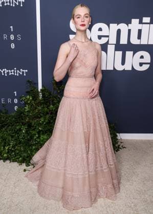 Los Angeles Premiere Of Neon s Sentimental Value American actress and singer Elle Fanning wearing a Fendi Couture dress and Cartier jewelry arrives at the Los Angeles Premiere Of Neon s Sentimental Value held at the DGA Theater Complex at The Directors Guild of America in Los Angeles, California, United States. DGA Theater Complex at The Directors Guild of America, Los Angeles, California, USA California United States  Copyright: xImagexPressxAgencyx originalFilename: collin-losangel251106_npmKm.jpg