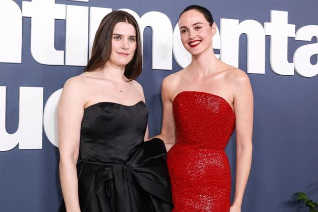 Los Angeles Premiere Of Neon s Sentimental Value Norwegian actress Inga Ibsdotter Lilleaas and Norwegian actress Renate Reinsve wearing a Schiaparelli FW25 Couture gown arrive at the Los Angeles Premiere Of Neon s Sentimental Value held at the DGA Theater Complex at The Directors Guild of America in Los Angeles, California, United States. DGA Theater Complex at The Directors Guild of America, Los Angeles, California, USA California United States  Copyright: xImagexPressxAgencyx originalFilename: collin-losangel251106_npoNY.jpg