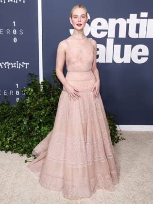 Los Angeles Premiere Of Neon s Sentimental Value American actress and singer Elle Fanning wearing a Fendi Couture dress and Cartier jewelry arrives at the Los Angeles Premiere Of Neon s Sentimental Value held at the DGA Theater Complex at The Directors Guild of America in Los Angeles, California, United States. DGA Theater Complex at The Directors Guild of America, Los Angeles, California, USA California United States  Copyright: xImagexPressxAgencyx originalFilename: collin-losangel251106_npRnp.jpg