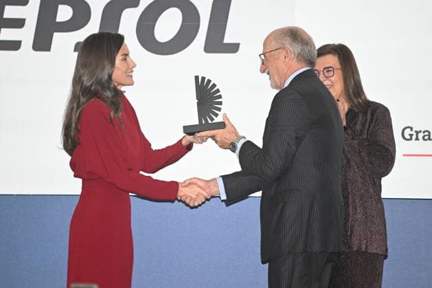 Queen Letizia presides over the National Innovation and Design Awards 2024 and 2025 Queen Letizia presides over the presentation of the National Innovation and Design Awards 2024 and 2025 at the Royal Palace of El Pardo, on November 6, 2025, in Madrid Spain These awards distinguish those individuals and entities that have made innovation an indispensable element in the development of their professional strategy and business growth INNOVATION AWARDS QUEEN LETIZIA ACT NOVEMBER 6, 2025 José Madrid Madrid Madrid Spain  Copyright: xJosÃ xOlivax 7080251