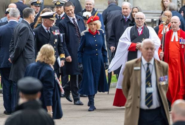 November 6, 2025, London, England, United Kingdom: Queen CAMILLA leaves Westminster Abbey after visiting 97th Field of Remembrance. London United Kingdom - ZUMAs262 20251106_zip_s262_001 Copyright: xTayfunxSalcix