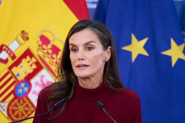 06-11-2025 Madrid Queen Letizia attended the national innovation and design awards 2024 and 2025 at the El Pardo palace in Madrid. No Spain Â  Copyright: xPPEx