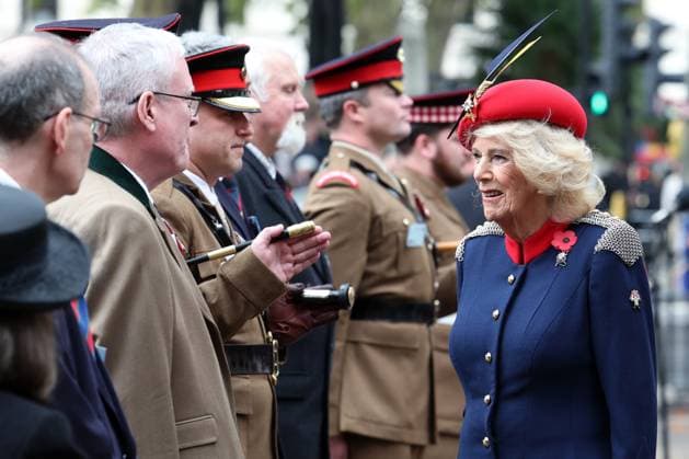 Queen Camilla Attends The 97th Field Of Remembrance Queen Camilla speaks with attendees on a visit to the 97th Field Of Remembrance at Westminster Abbey on November 06, 2025 in London, England. The Field of Remembrance has been held every November since 1928 when The Poppy Factory, of which Queen Camilla is Patron, brought a group of disabled veterans, a tray of poppies and a collecting tin to the grounds of St Margaret s Church at Westminster Abbey., Credit:Avalon.red Avalon United Kingdom, England, London, Westminster Abbey  Copyright: xAvalon.redx xAvalonx 1050721418