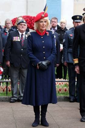 Queen Camilla Attends The 97th Field Of Remembrance Queen Camilla visits the 97th Field Of Remembrance at Westminster Abbey on November 06, 2025 in London, England. The Field of Remembrance has been held every November since 1928 when The Poppy Factory, of which Queen Camilla is Patron, brought a group of disabled veterans, a tray of poppies and a collecting tin to the grounds of St Margaret s Church at Westminster Abbey., Credit:Avalon.red Avalon United Kingdom, England, London, Westminster Abbey  Copyright: xAvalon.redx xAvalonx 1050721453