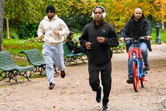 Entertainment Bilder des Tages American rapper, songwriter, producer, director and actor A AP Rocky ASAP goes for a jog on an autumn morning in Paris, France, on November 6, 2025 Yehiel Chekroune Bestimage American rapper, songwriter, producer, director and actor A AP Rocky ASAP goes for a jog on an autumn morning in Paris, France, on November 6, 2025 Paris France  Copyright: xYehielxChekrounex xBestimagexYehielxChekrounex xBestimagex
