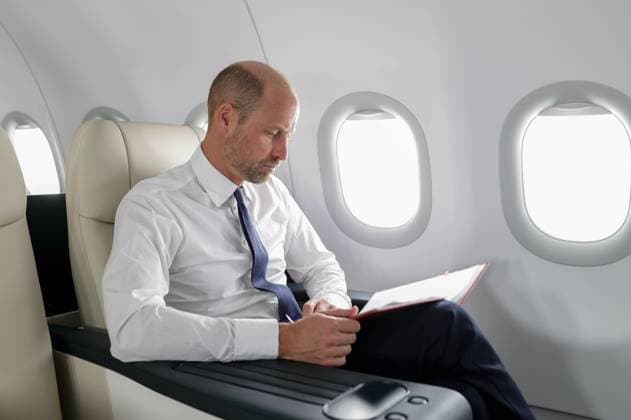 The Prince of Wales Attends COP30 06 11 2025. BelÃ m, Brazil. The Prince of Wales during the World Leaders Summit at COP30. The Prince prepares his speech whilst travelling to COP30 in BelÃ m, Brazil., Credit:Pete Maclaine Avalon Brazil, BelÃ m  Copyright: xPetexMaclainex xAvalonx 1050762241