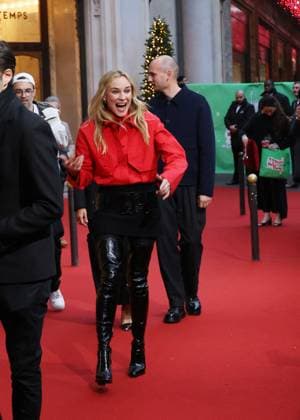 German actress and model Diane Kruger godmother inaugurates the launch of Christmas windows with New York colors at Printemps Haussmann from November 6, 2025 to January 4, 2026 in the 9th arrondissement of Paris, France, on November 6, 2025 Denis Guignebourg Bestimage Diane Kruger during the Le Printemps Launch of Christmas Windows Animations And Lights at Le Printemps, in Paris, France, on November 6, 2025 Paris France  Copyright: xDenisxGuignebourgx xBestimagexDenisxGuignebourgx xBestimagex