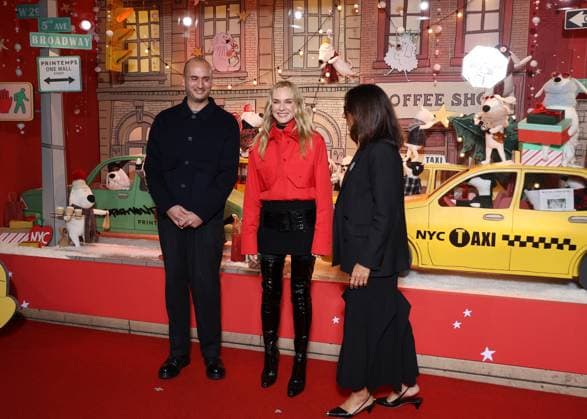 German actress and model Diane Kruger, godmother of Le Printemps Haussmann, accompanied by Laëtitia Henry, General Manager of Le Printemps Haussmann, and Jean Gasnier, General Marketing Manager of Le Printemps, inaugurates the launch of Le Printemps Haussmanns New York-colored Christmas windows from November 6, 2025 to January 4, 2026 in the 9th arrondissement of Paris, France, November 6, 2025 Denis Guignebourg Bestimage Diane Kruger during the Le Printemps Launch of Christmas Windows Animations And Lights at Le Printemps, in Paris, France, on November 6, 2025 Paris France Copyright: xDenisxGuignebourgx xBestimagexDenisxGuignebourgx xBestimagex