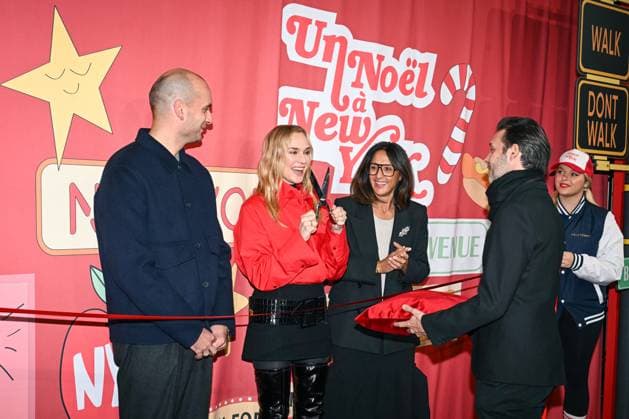 Inauguration of the Printemps Christmas window displays in Paris FA German artist Diane Kruger inaugurates with Printemps’ marketing director Jean Gasnier and general manager of Printemps Haussmann Laetitia Henry before the Printemps Christmas window displays in Paris, on November 6, 2025. Photo by Firas Abdullah ABACAPRESS.COM Paris Ile-de-France France  Copyright: xAbdullahxFiras ABACAx