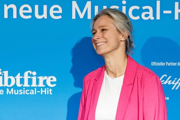 06 11 2025 Düsseldorf The musical hit Mrs. Doubtfire celebrates its German premiere in its new German production of th