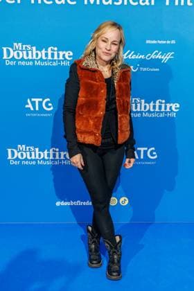 06 11 2025 Düsseldorf The musical hit Mrs Doubtfire celebrates its German premiere in its new German production of the English blockbuster First performed on Broadway i