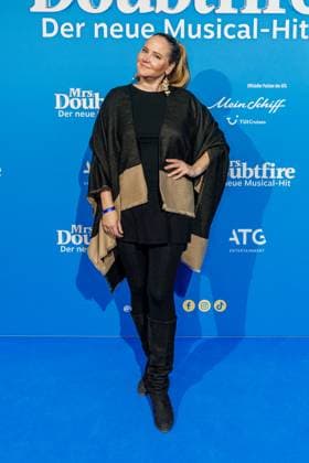 06 11 2025 Düsseldorf The musical hit Mrs Doubtfire celebrates its German premiere in its new, German production of the English blockbuster First performed on Broadway in New York at the end of