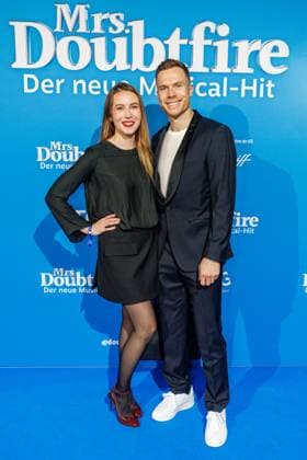 06 11 2025 Düsseldorf The musical hit Mrs Doubtfire celebrates its German premiere in its new German production of the English blockbuster First performe