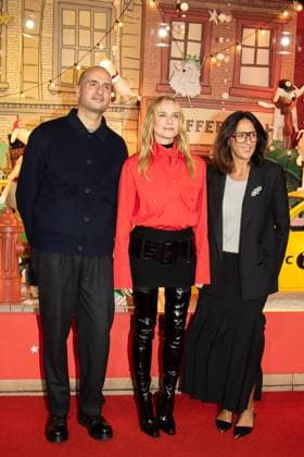 Inauguration des Vitrines animus et des illuminations de Noel 2024 du Printemps Launch of the Christmas windows animations and lights at Le Printemps Jean Gasnier, Diane Kruger et Laetitia Henry 450435 2000 01 01 Paris France  Copyright: xSebastienxFremontx xStarfacex STAR_450435_004