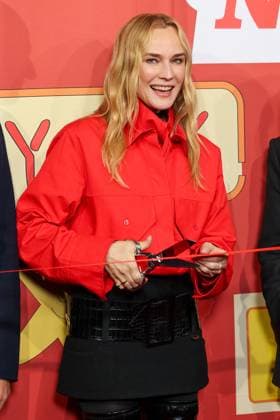 Inauguration des Vitrines animus et des illuminations de Noel 2024 du Printemps Launch of the Christmas windows animations and lights at Le Printemps Diane Kruger 450435 2000 01 01 Paris France  Copyright: xSebastienxFremontx xStarfacex STAR_450435_011