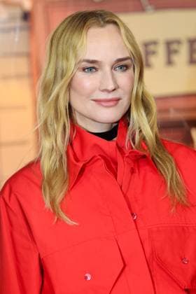 Inauguration des Vitrines animus et des illuminations de Noel 2024 du Printemps Launch of the Christmas windows animations and lights at Le Printemps Diane Kruger 450435 2000 01 01 Paris France  Copyright: xSebastienxFremontx xStarfacex STAR_450435_017