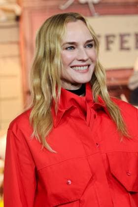 Inauguration des Vitrines animus et des illuminations de Noel 2024 du Printemps Launch of the Christmas windows animations and lights at Le Printemps Diane Kruger 450435 2000 01 01 Paris France  Copyright: xSebastienxFremontx xStarfacex STAR_450435_022