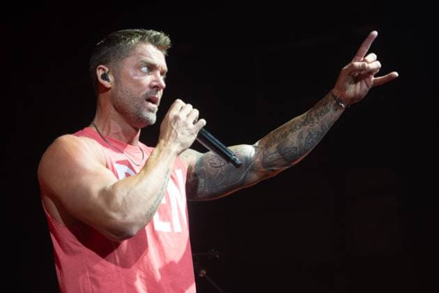 Brett Young Performs at Eventim Apollo, London American singer-songwriter Brett Young performs at The Eventim Apollo, London, England, UK on Thursday 06 November 2025 as part of his Back To Basics World Tour., Credit:Justin Ng Avalon UK, England, London, Eventim Apollo  Copyright: xJustinxNgx xAvalonx 1050836834
