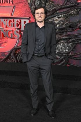 ˜Stranger Things 5™ World Premiere Dan Cohen arriving to the Stranger Things 5™ world premiere held at the TCL Chinese Theatre on November 6, 2025 in Hollywood, Ca. Hollywood TCL Chinese Theatre California USA Copyright: xLISAxOConnor xAFF-USA.COMx