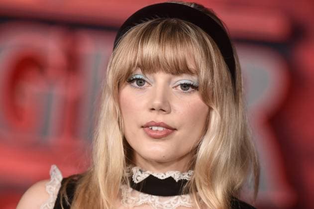 ˜Stranger Things 5™ World Premiere Grace Van Dien arriving to the Stranger Things 5™ world premiere held at the TCL Chinese Theatre on November 6, 2025 in Hollywood, Ca. Hollywood TCL Chinese Theatre California USA Copyright: xLISAxOConnor xAFF-USA.COMx