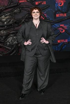 ˜Stranger Things 5™ World Premiere Shannon Purser arriving to the Stranger Things 5™ world premiere held at the TCL Chinese Theatre on November 6, 2025 in Hollywood, Ca. Hollywood TCL Chinese Theatre California USA Copyright: xLISAxOConnor xAFF-USA.COMx