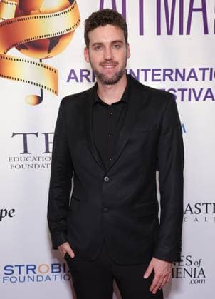 the Arpa International Film Festival premiere of Deadly Vows. 06 November 2025 . Los Angeles, California - Ido Samuel At the Arpa International Film Festival premiere of Deadly Vows. held at The TCL Chinese 6 Theatres in Hollywood., Credit:Sadou Faye Avalon United States, CA, Hollywood, TCL Chinese 6 Theatres  Copyright: xSadouxFayex xAvalonx 1050877684